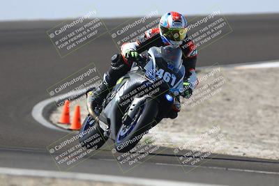 media/Nov-01-2025-TrackDaz (Sat) [[2b4d5192bc]]/B Group/1220pm (Turn 2 Outside)/